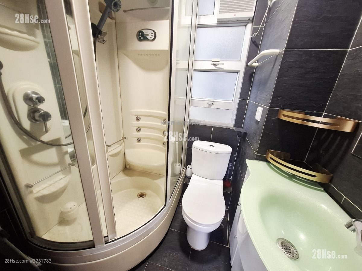 湾景中心大厦 租盘 开放式间隔 , 1 浴室 357 平方尺