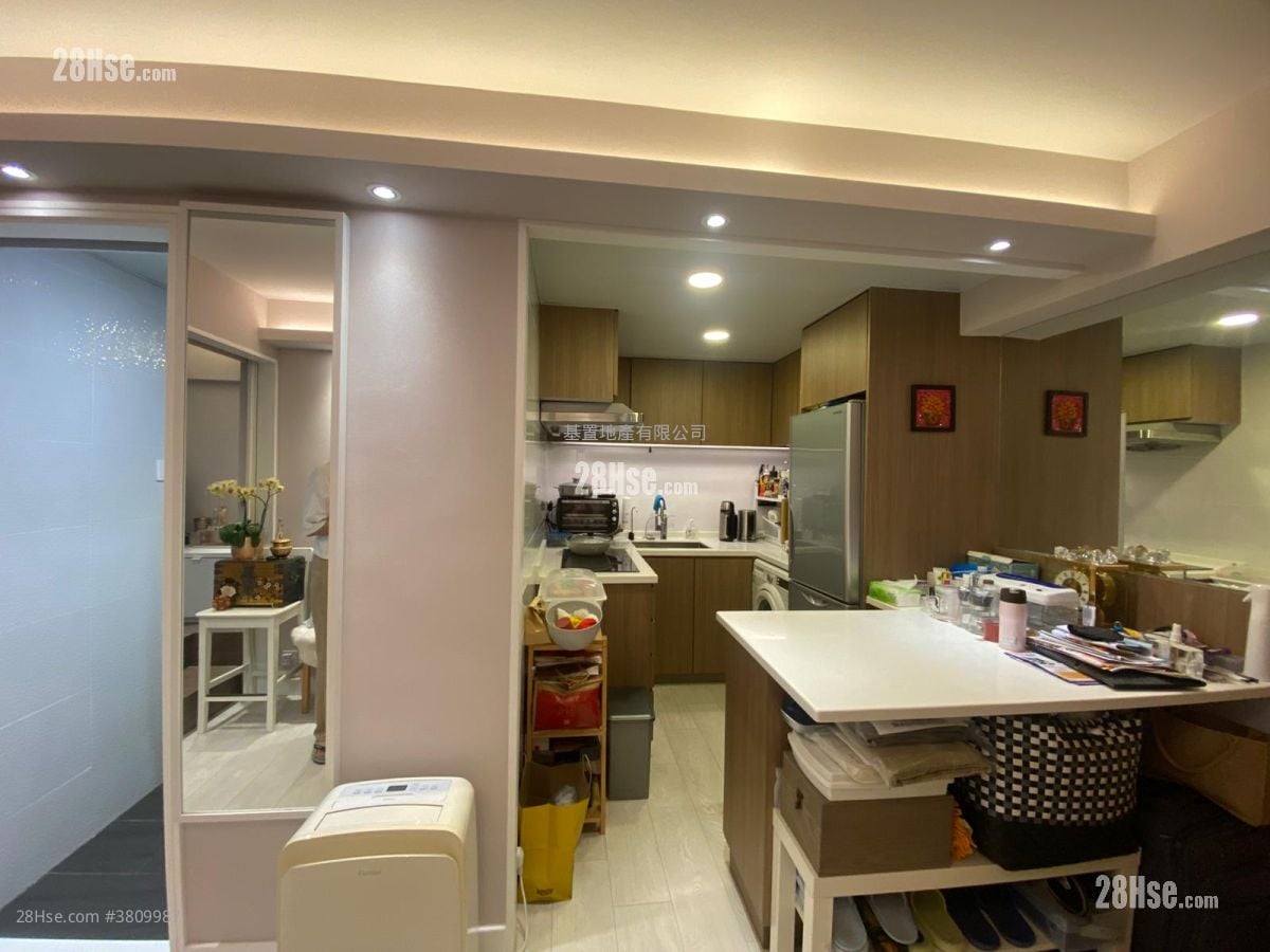 Lei Tung Estate Sell 1 Bedroom , 1 Bathroom 381 ft²