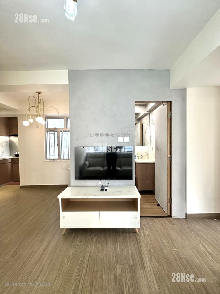 Walton Estate Rental 2 Bedrooms , 1 Bathroom 434 ft²