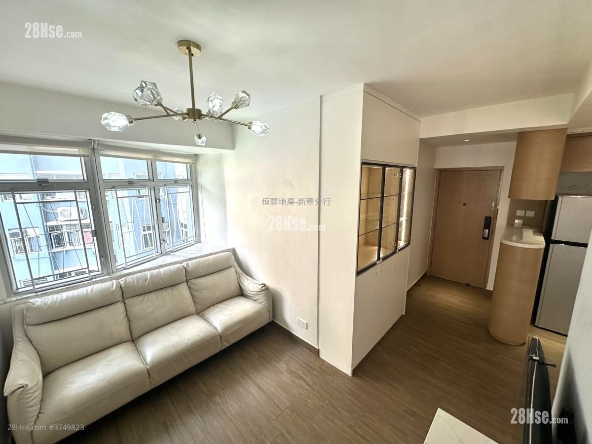 Walton Estate Rental 2 Bedrooms , 1 Bathroom 434 ft²
