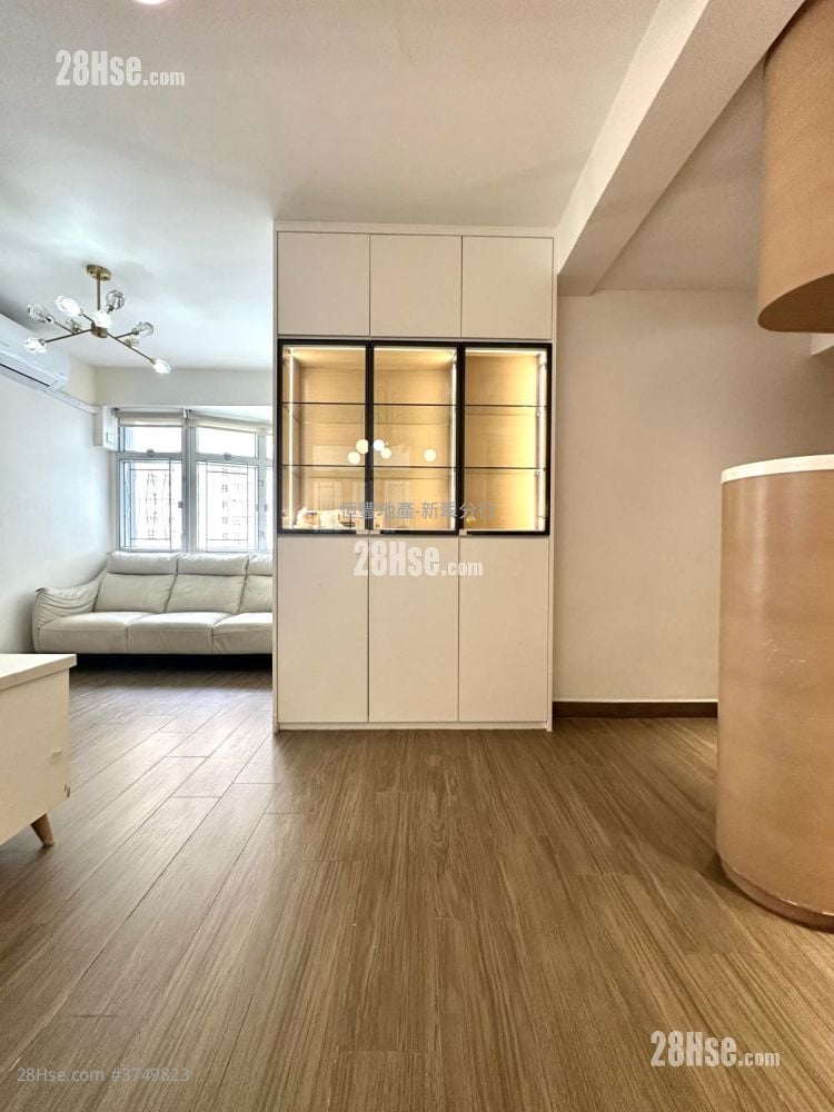 Walton Estate Rental 2 Bedrooms , 1 Bathroom 434 ft²