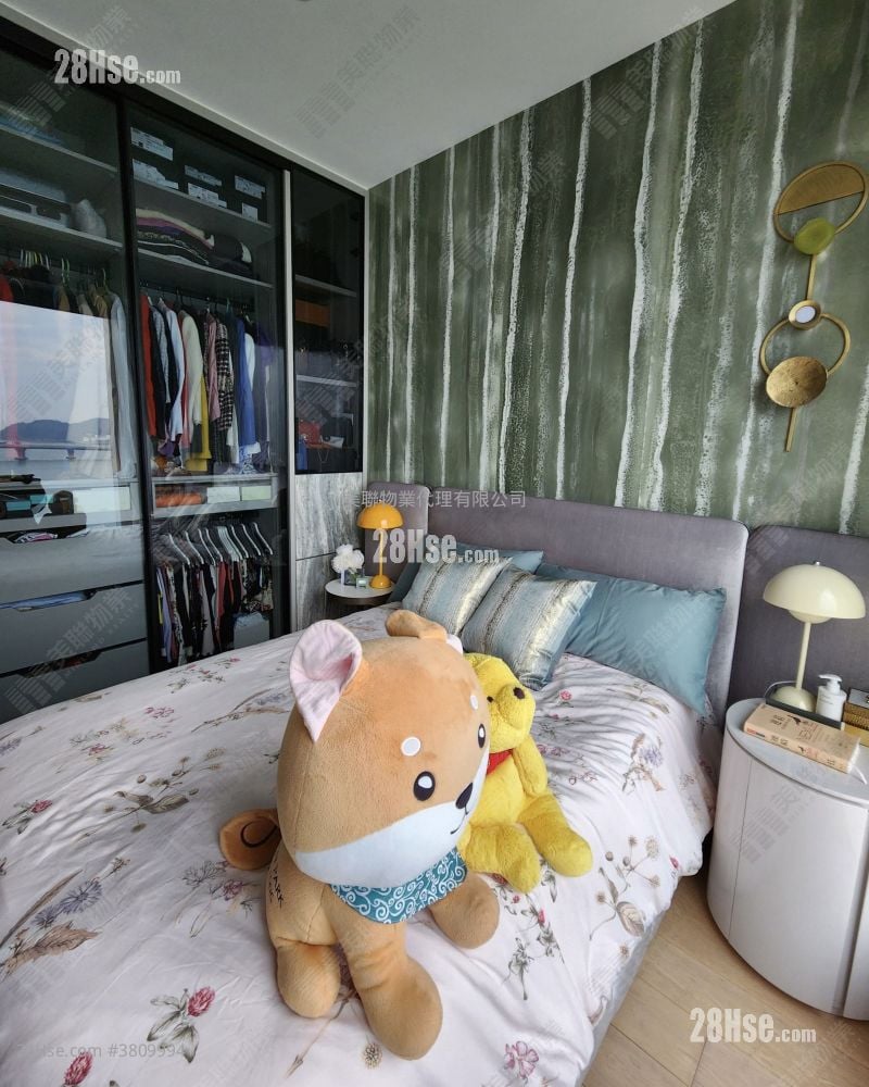 Monterey Sell 3 Bedrooms , 1 Bathroom 789 ft²