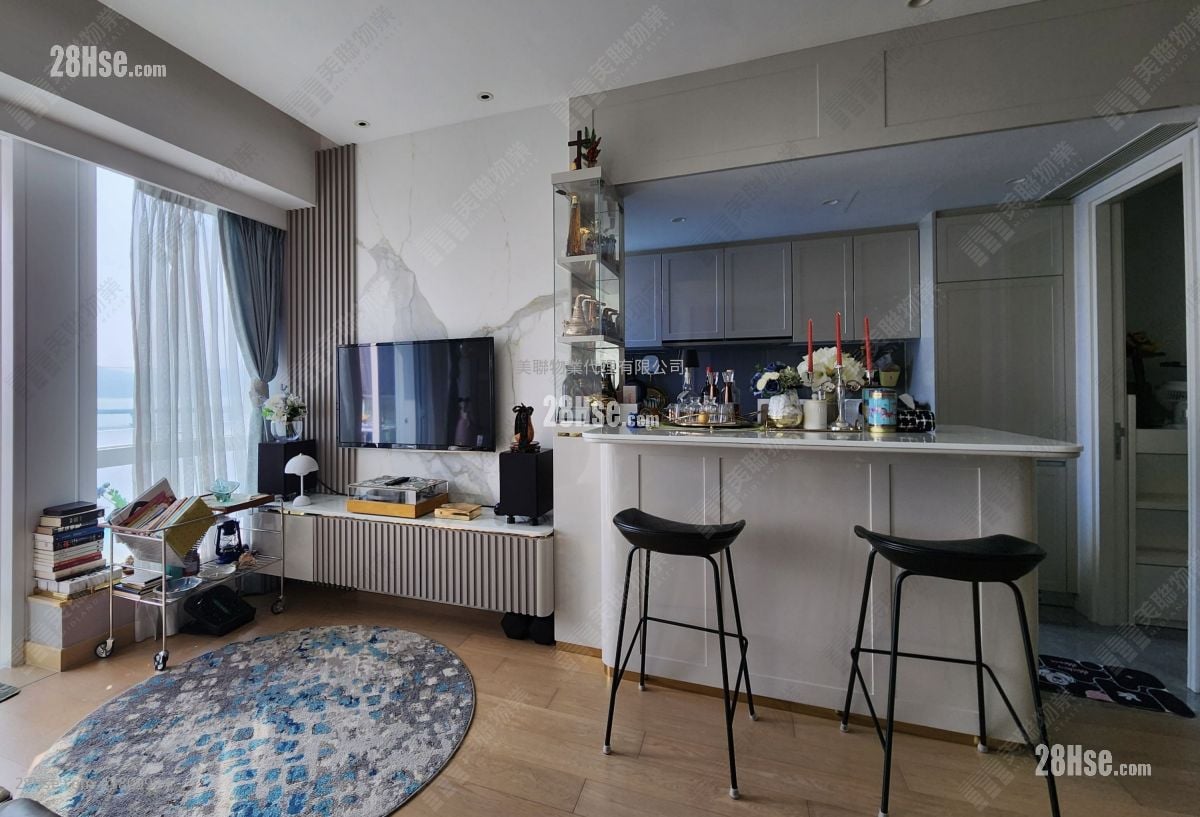 Monterey Sell 3 Bedrooms , 1 Bathroom 789 ft²