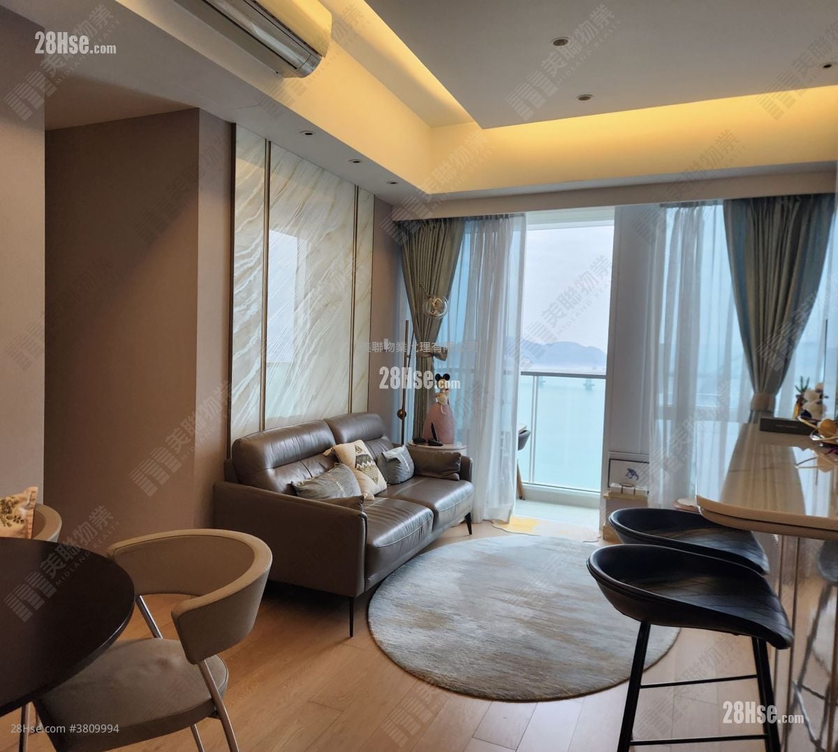 Monterey Sell 3 Bedrooms , 1 Bathroom 789 ft²