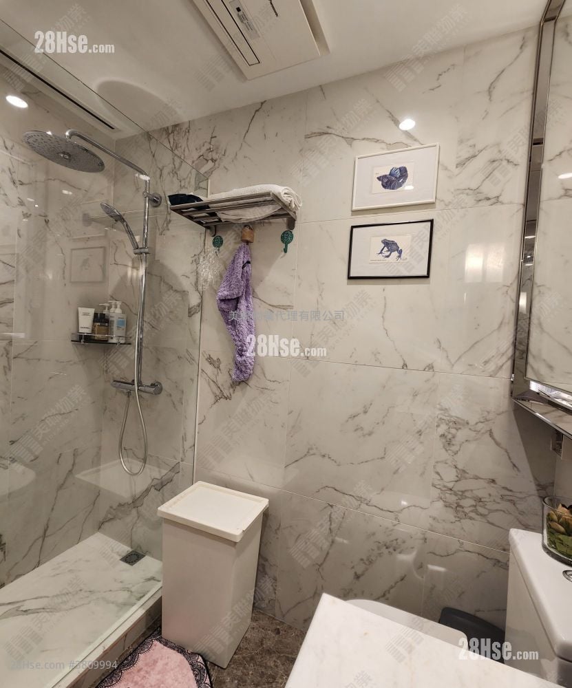 Monterey Sell 3 Bedrooms , 1 Bathroom 789 ft²