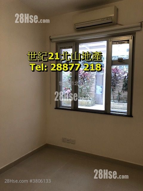 Evelyn Towers Rental 3 Bedrooms , 2 Bathrooms 1,065 ft²