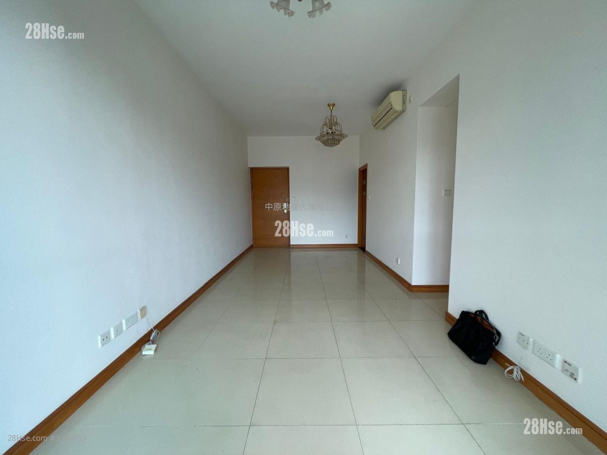 Vision City Rental 3 Bedrooms , 2 Bathrooms 668 ft²