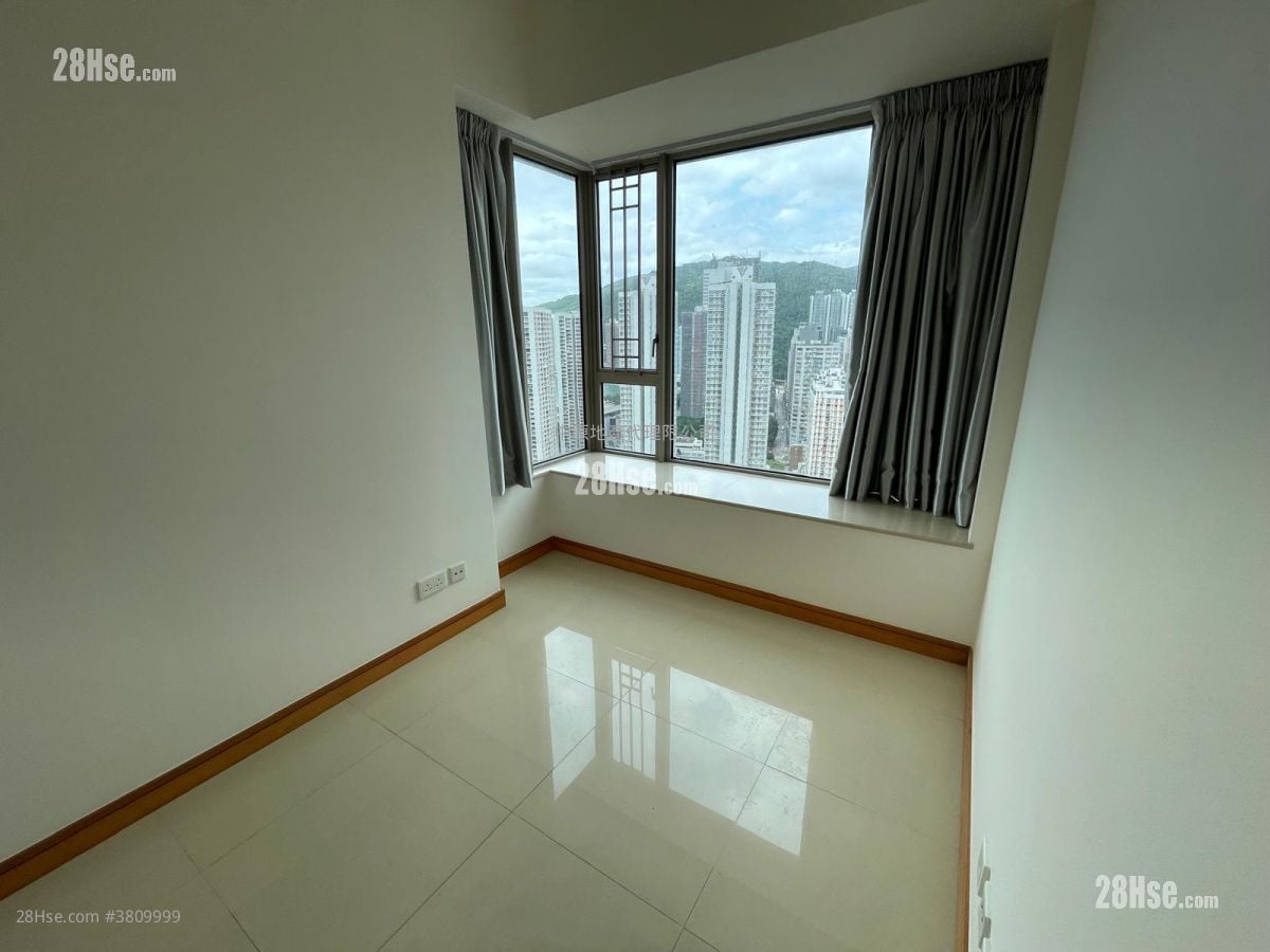 Vision City Rental 3 Bedrooms , 2 Bathrooms 668 ft²