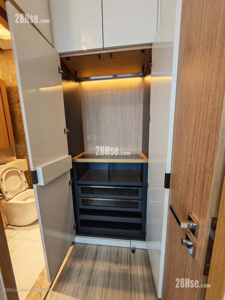 The Vantage Rental 1 Bedroom , 1 Bathroom 270 ft²