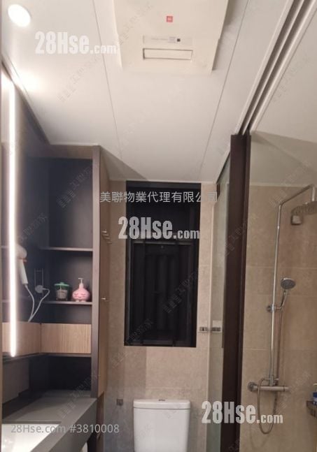 The Parkville Sell 4 Bedrooms , 2 Bathrooms 843 ft²