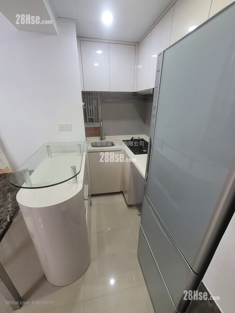 Amoy Gardens Rental 2 Bedrooms , 1 Bathroom 356 ft²