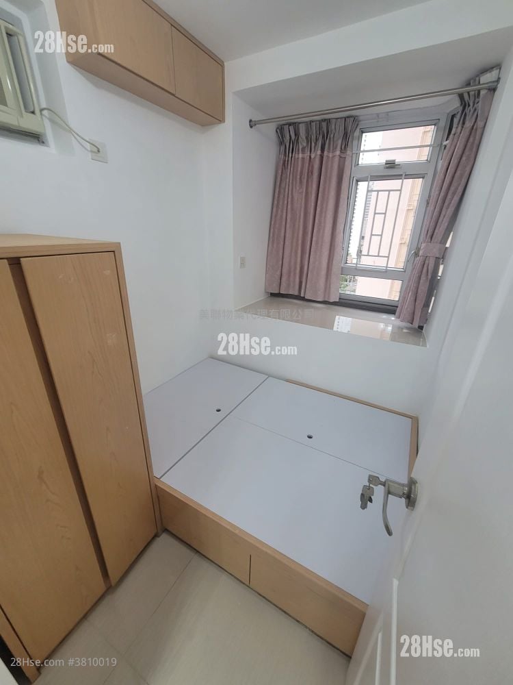 Amoy Gardens Rental 2 Bedrooms , 1 Bathroom 356 ft²
