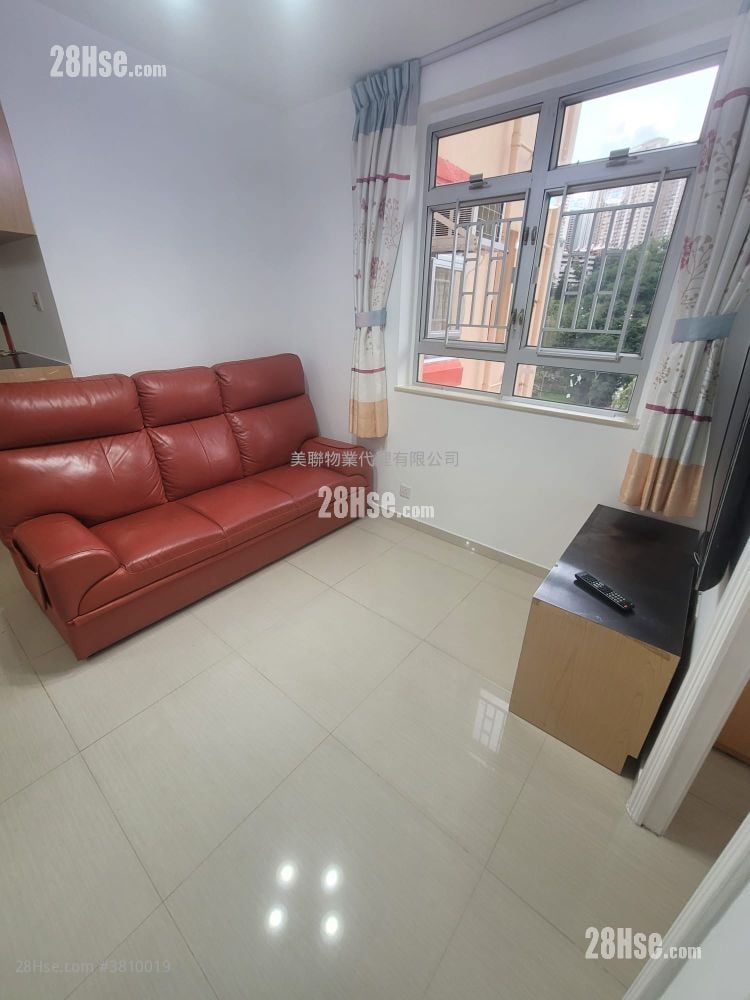 Amoy Gardens Rental 2 Bedrooms , 1 Bathroom 356 ft²