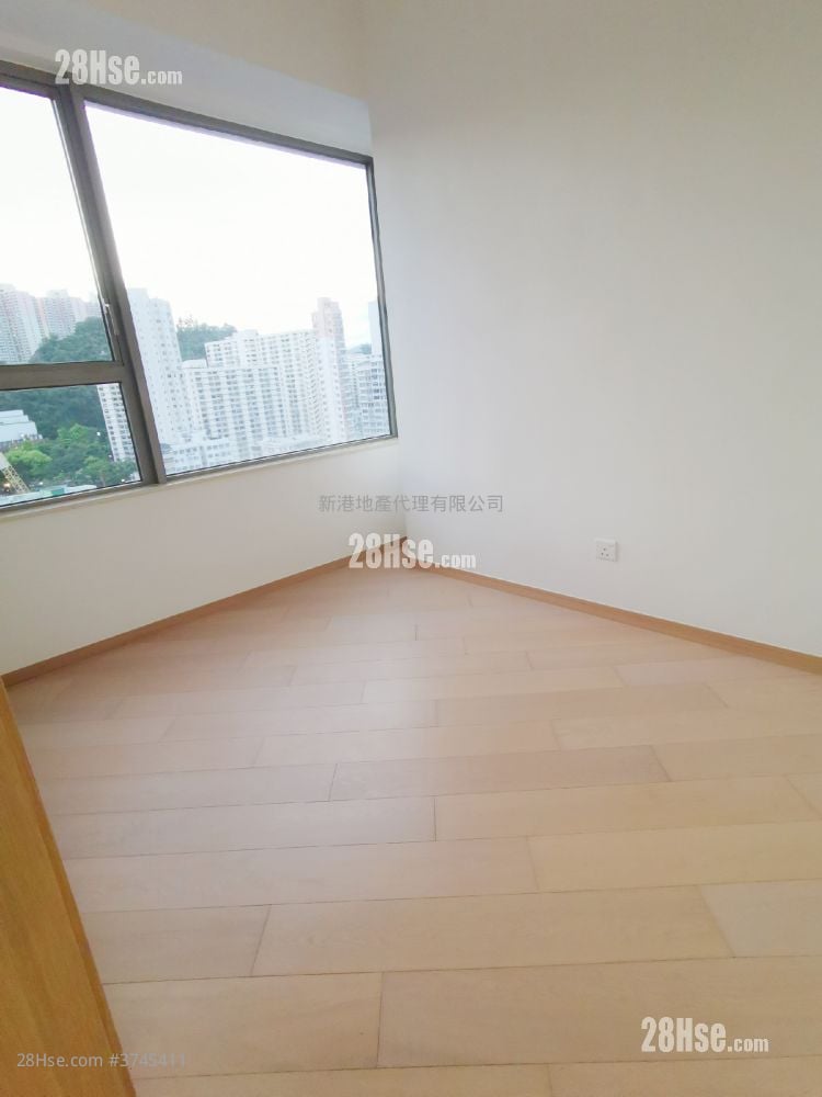 Upper East Sell 1 Bedroom , 1 Bathroom 312 ft²
