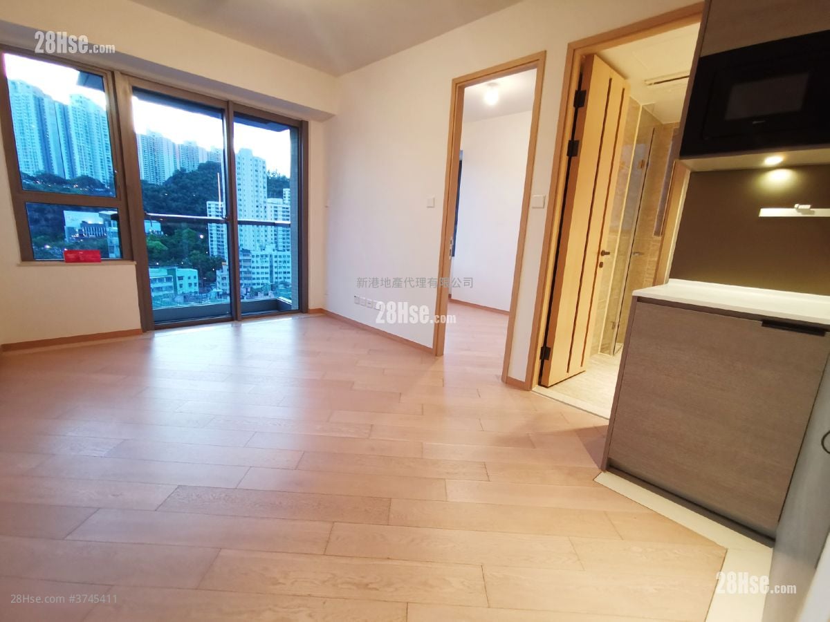 Upper East Sell 1 Bedroom , 1 Bathroom 312 ft²