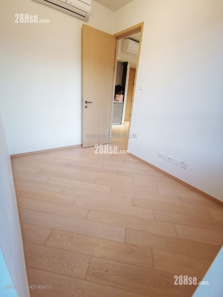 Upper East Sell 1 Bedroom , 1 Bathroom 312 ft²