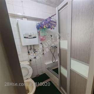 Charming Garden Sell 3 Bedrooms , 1 Bathroom 592 ft²