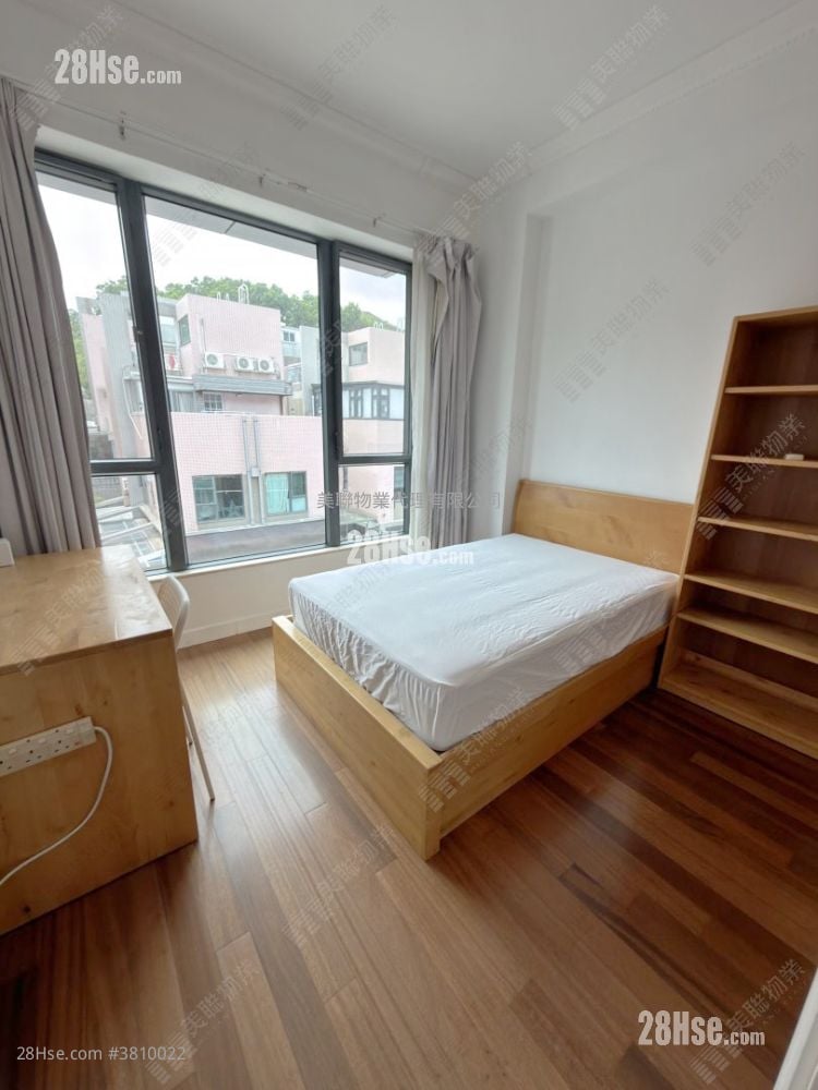 Rolling Hills Rental 3 Bedrooms , 3 Bathrooms 1,384 ft²