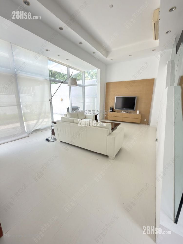 Rolling Hills Rental 3 Bedrooms , 3 Bathrooms 1,384 ft²