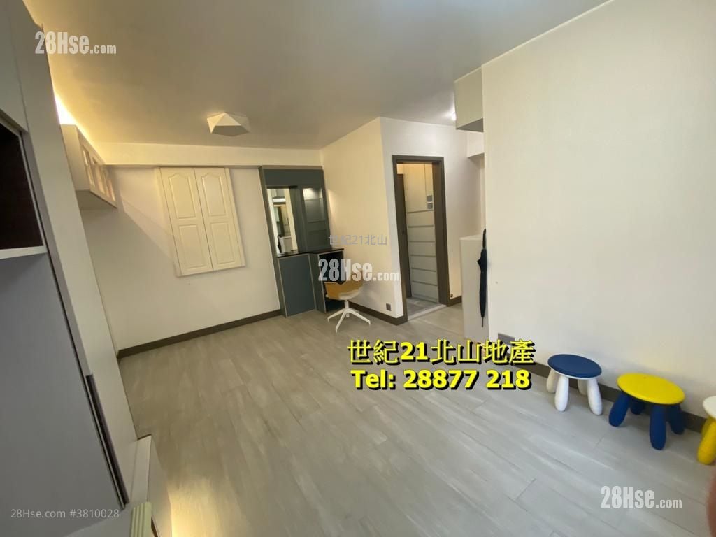 Fortress Garden Rental 3 Bedrooms , 2 Bathrooms 738 ft²