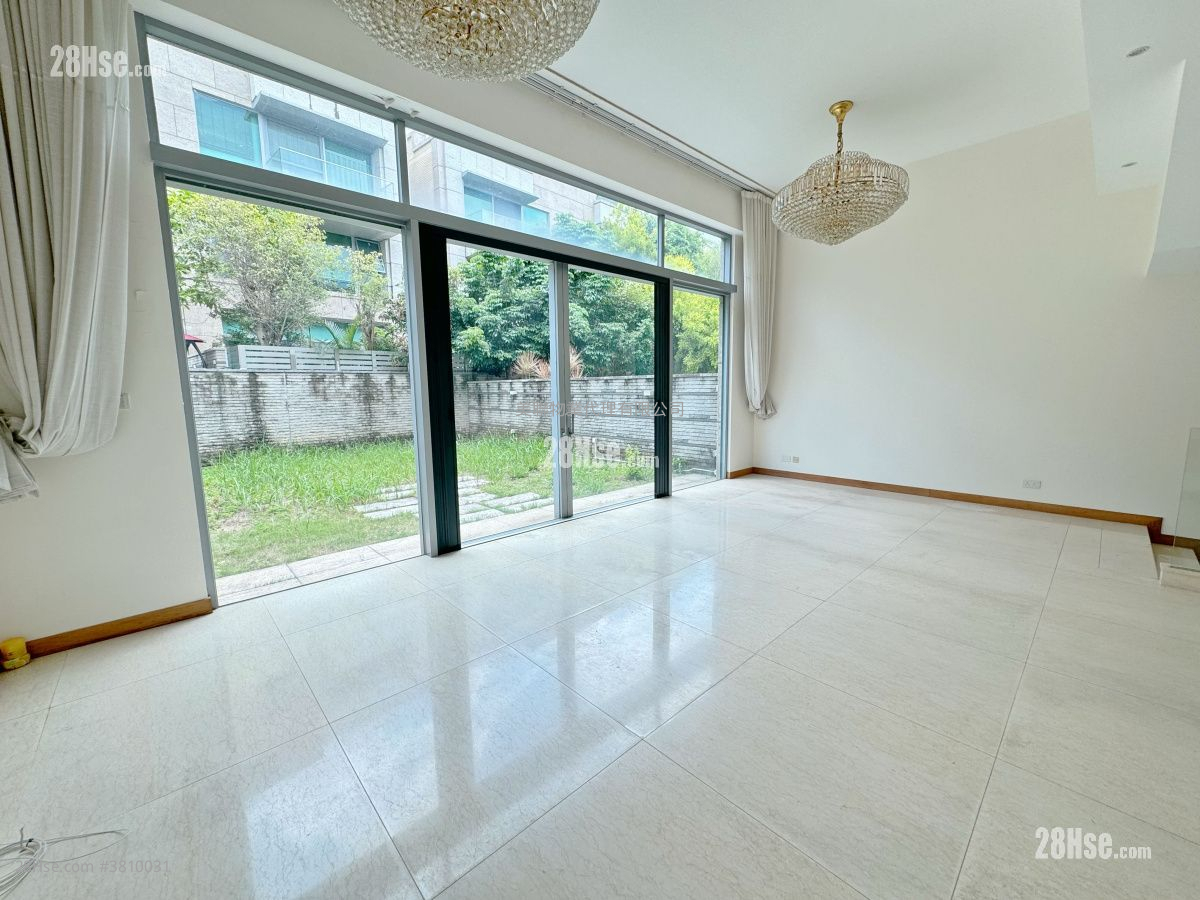 葡萄园 售盘 3 房 , 4 浴室 2,389 平方尺