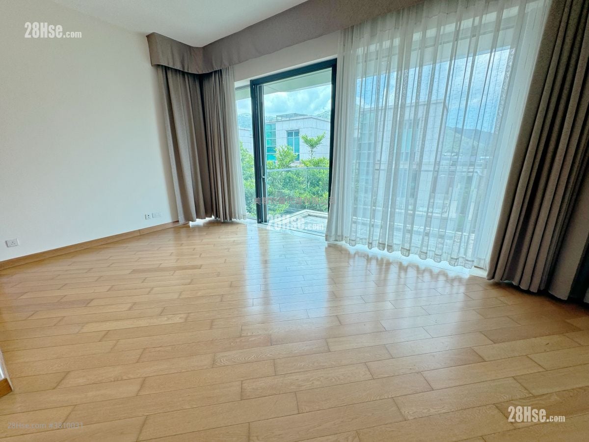 葡萄园 售盘 3 房 , 4 浴室 2,389 平方尺