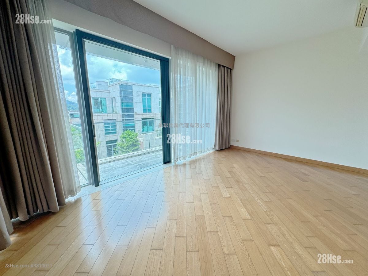 葡萄园 售盘 3 房 , 4 浴室 2,389 平方尺