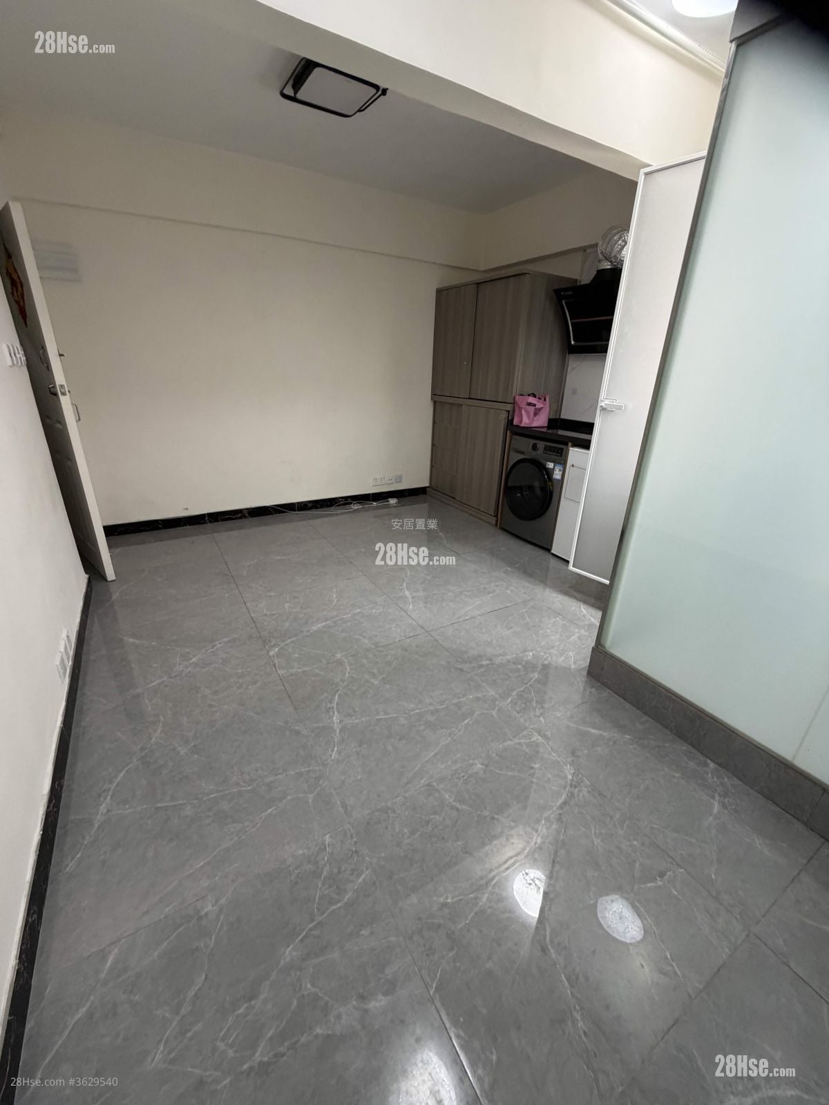 华枫大厦 租盘 开放式间隔 , 1 浴室 212 平方尺