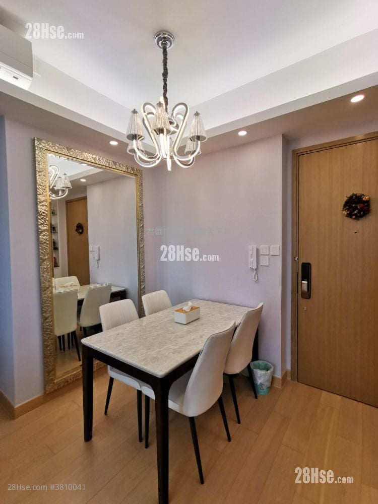 Peninsula East Sell 547 ft²