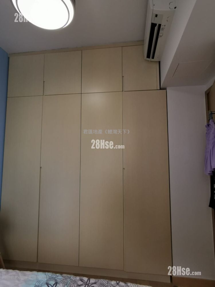 Peninsula East Sell 547 ft²