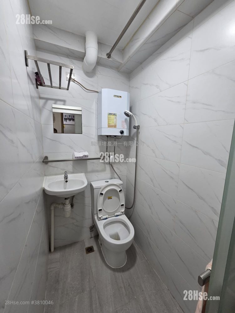 Hong Lok Mansion Rental 1 Bedroom , 1 Bathroom 200 ft²