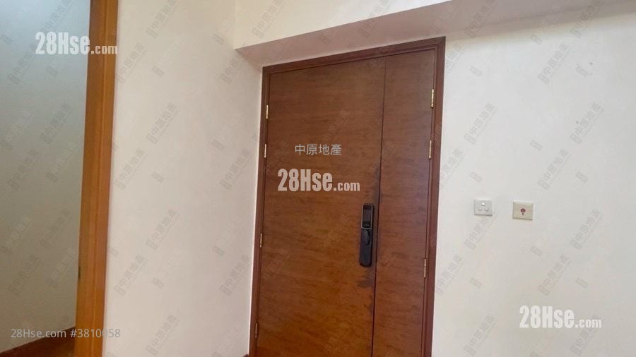 御凯 售盘 3 房 , 2 浴室 728 平方尺