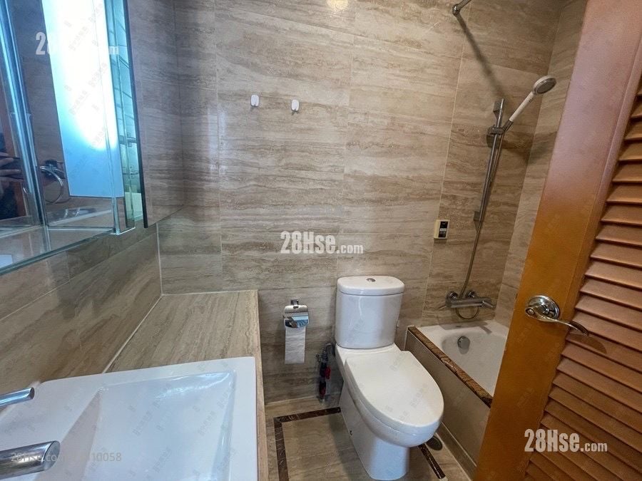 御凯 售盘 3 房 , 2 浴室 728 平方尺