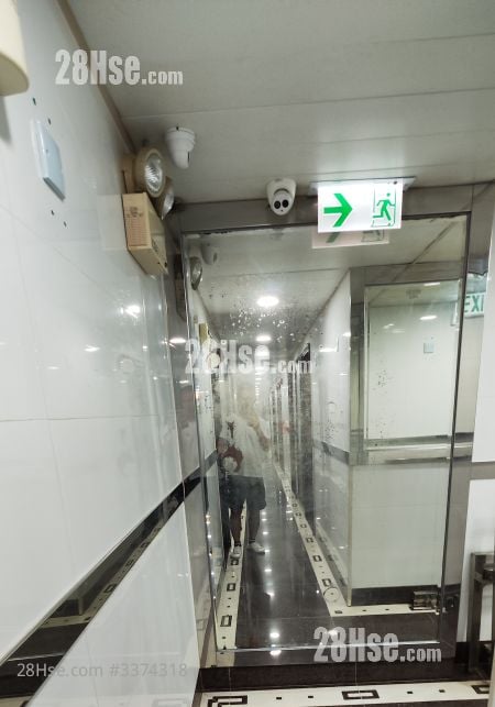 重慶大廈 售盤 5+ 房 , 5+ 浴室 1,650 平方呎