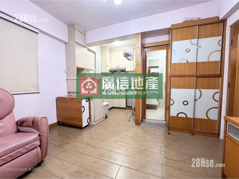 Kwong Wing Building Sell 2 Bedrooms , 1 Bathroom 283 ft²