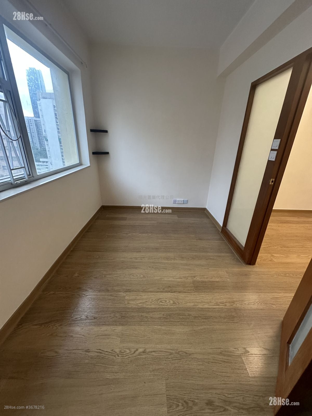 太安楼 租盘 351 平方尺