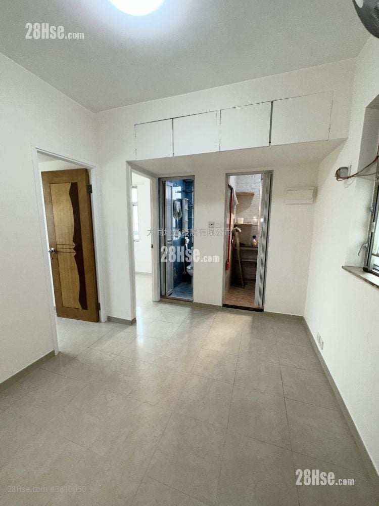 德发大厦 租盘 2 房 251 平方尺