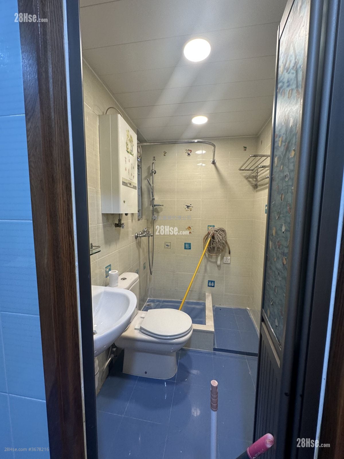 太安楼 租盘 351 平方尺