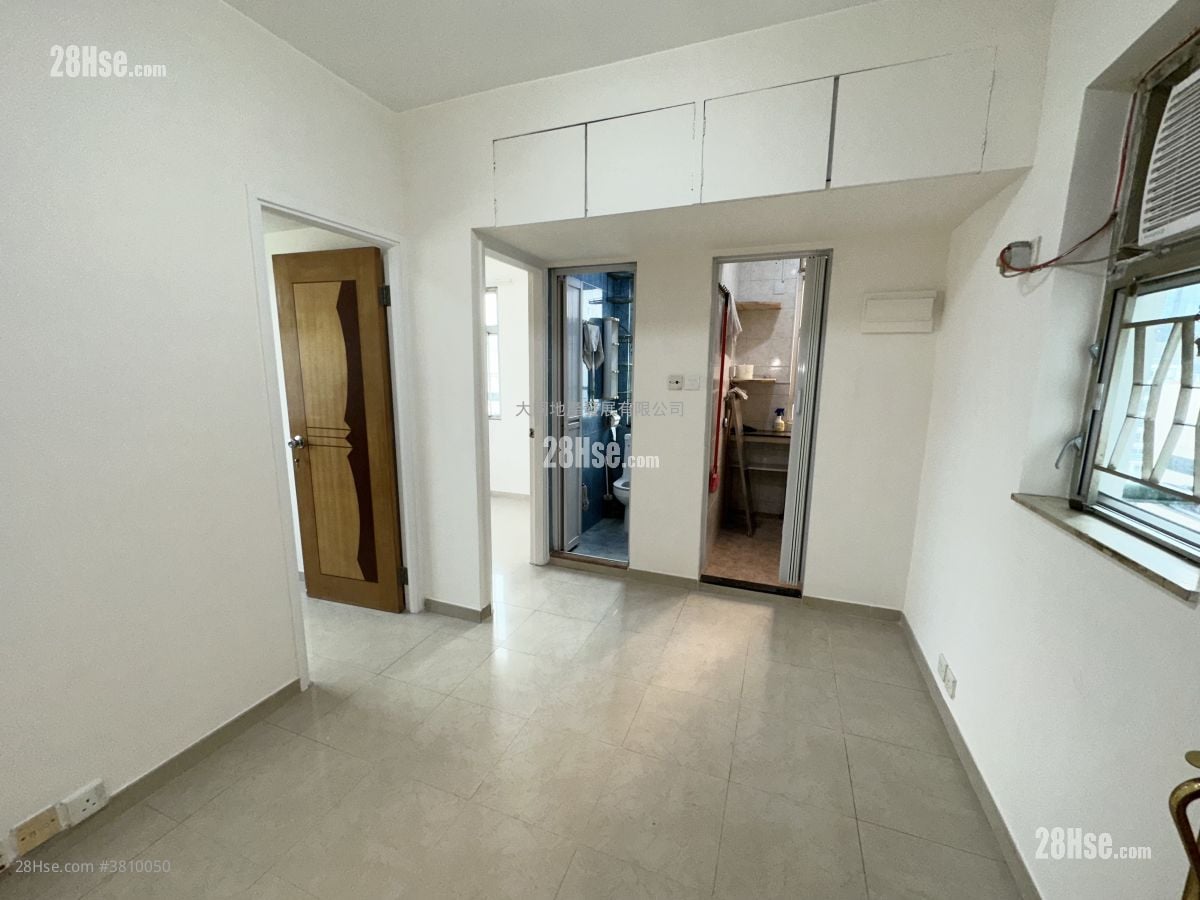 德发大厦 租盘 2 房 251 平方尺