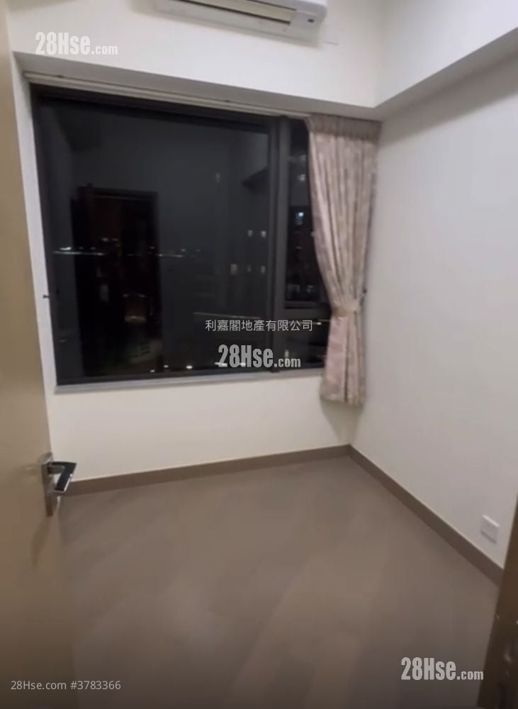 Wings At Sea Rental 2 Bedrooms , 1 Bathroom 620 ft²