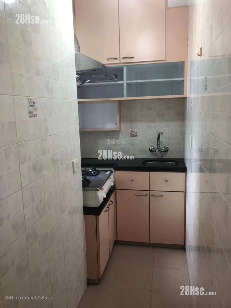 华明中心 租盘 2 房 , 1 浴室 299 平方尺