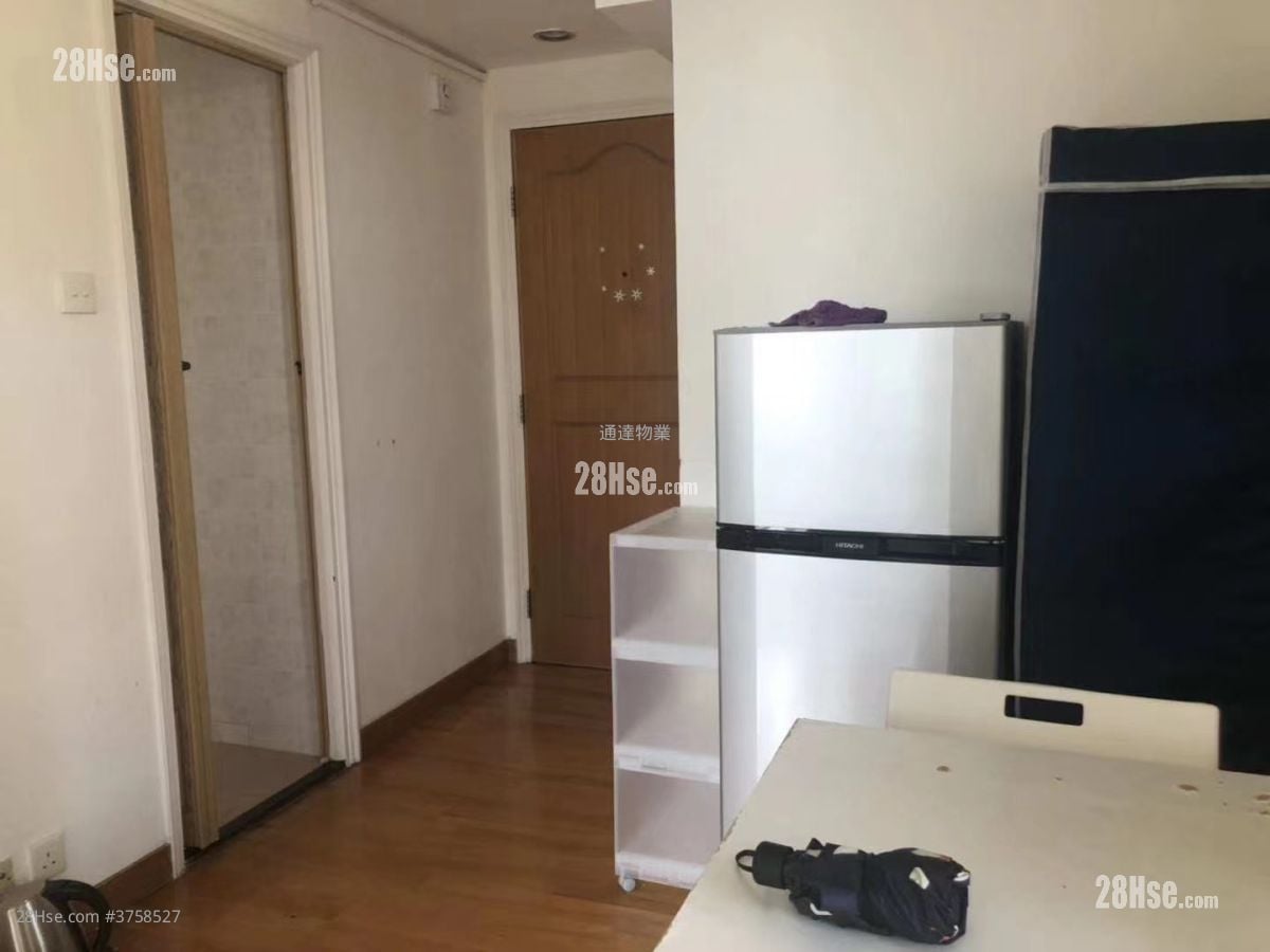 华明中心 租盘 2 房 , 1 浴室 299 平方尺