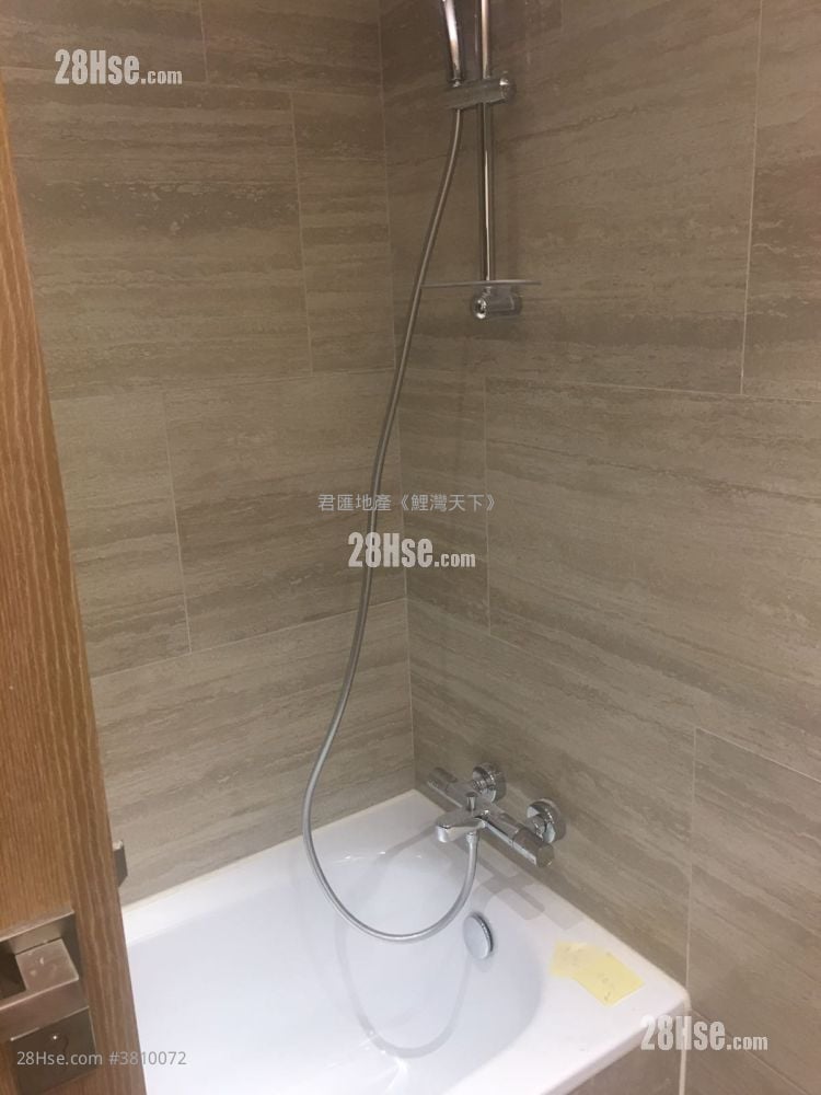 Peninsula East 售盘 2 房 , 1 浴室 520 平方尺