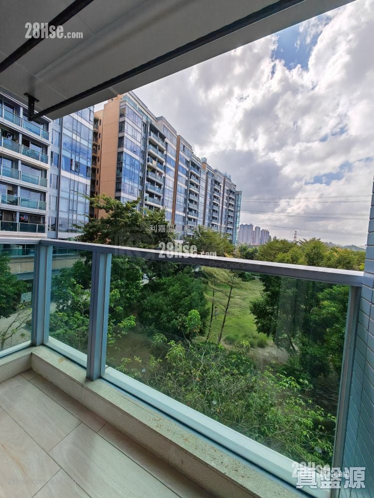 峻峦 售盘 3 房 606 平方尺