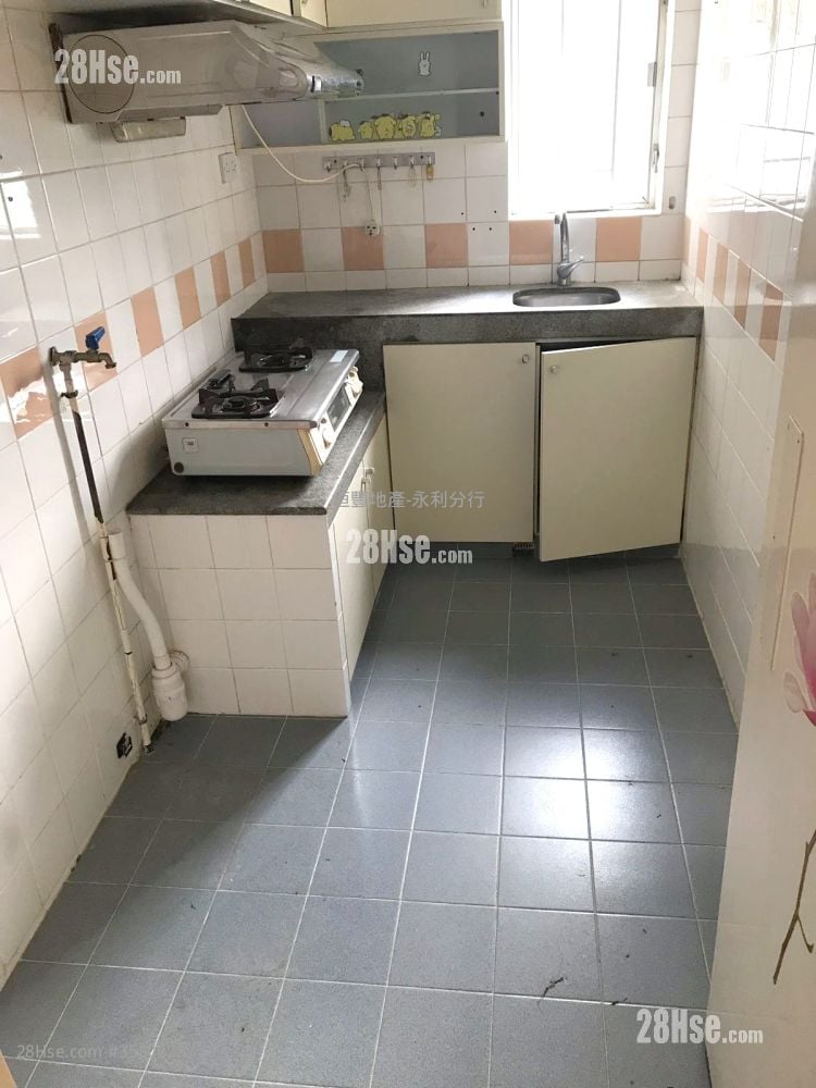 富欣花园 售盘 2 房 , 1 浴室 431 平方尺