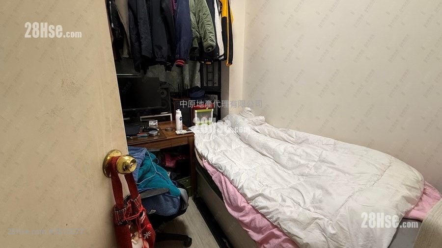 Royal Jubilee Sell 2 Bedrooms , 1 Bathroom 391 ft²