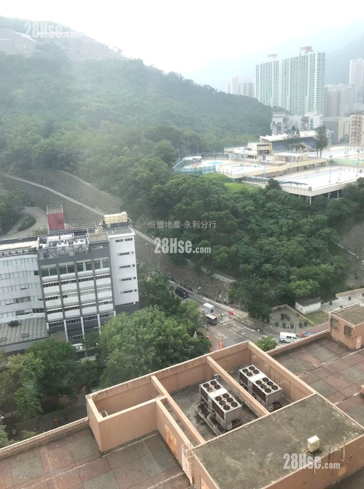 富欣花园 售盘 2 房 , 1 浴室 431 平方尺