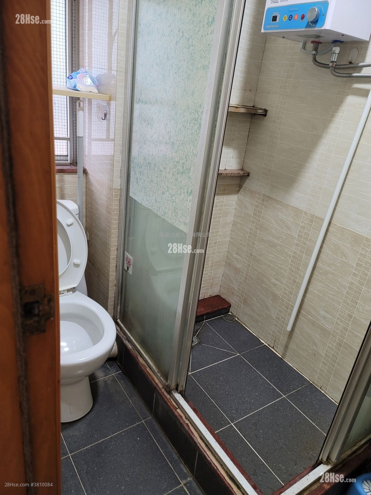 Shun King Building Sell 1 Bathroom 216 ft²