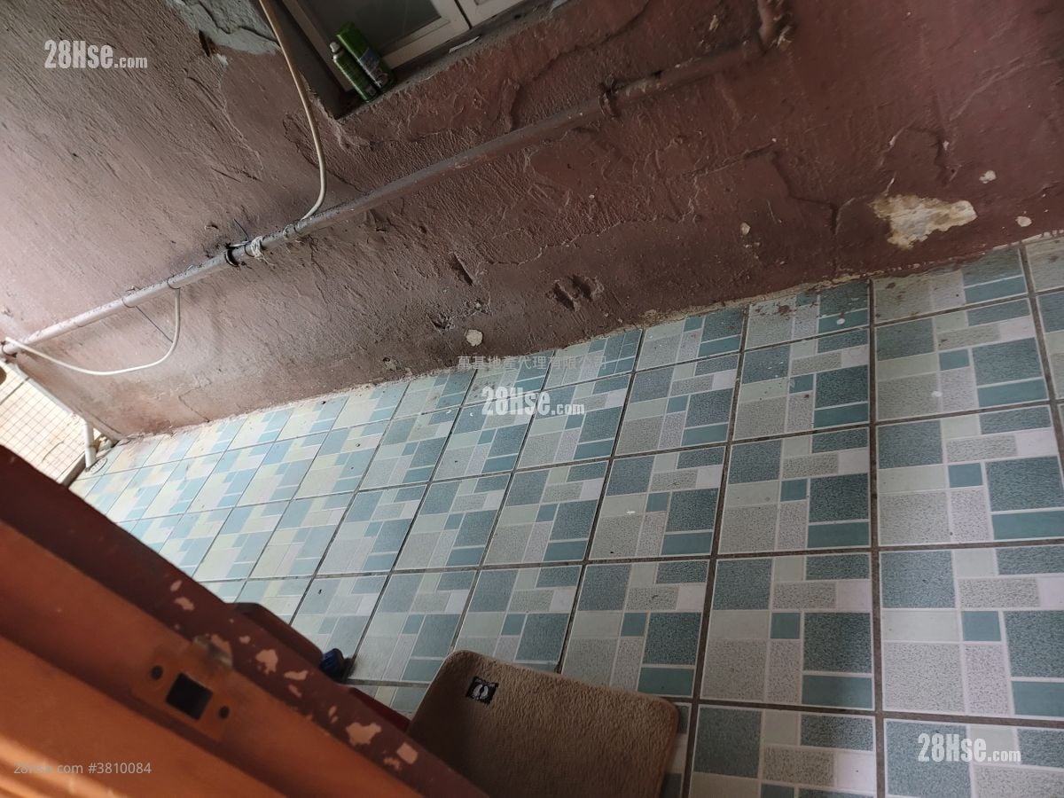 Shun King Building Sell 1 Bathroom 216 ft²