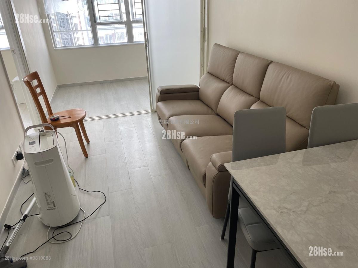 Kai Cheung Court Sell 385 ft²